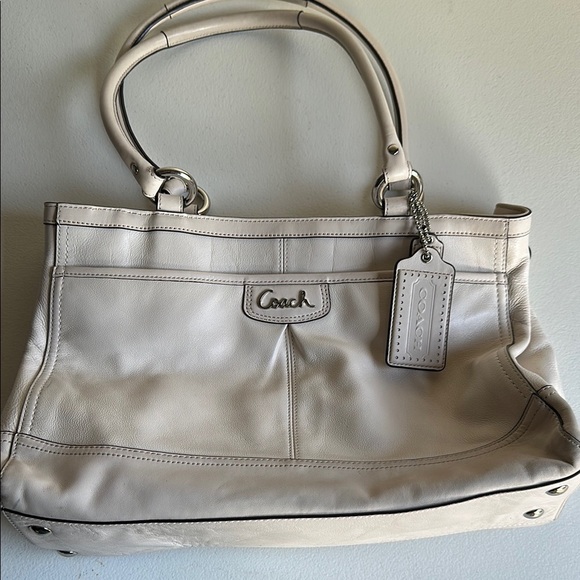 Coach Off-White Leather Tote - Picture 1 of 7